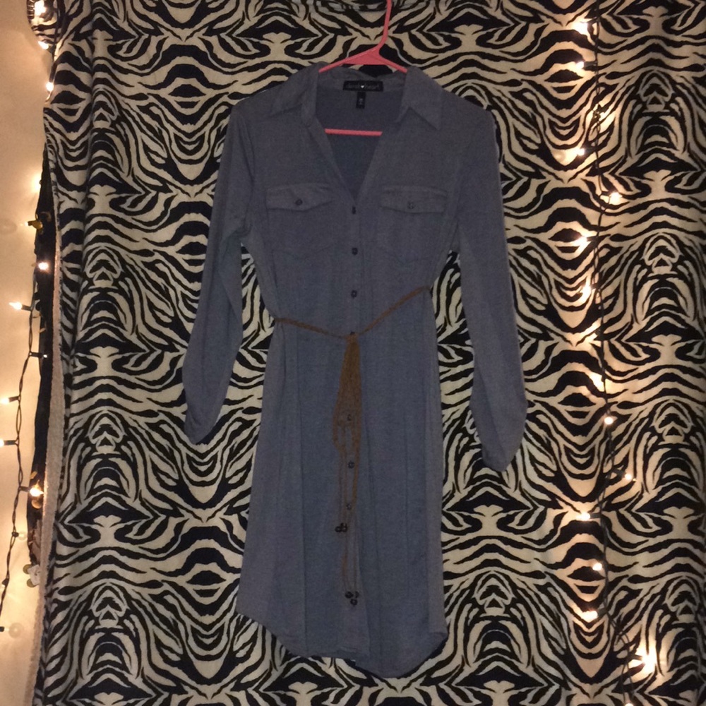 Colar dress